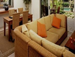 Mandalay Luxury Beachfront Apartments - Port Douglas - 6