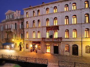 Hotel Ai Due Principi - Venice - 9