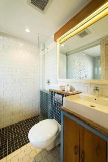 Summerbird - Bed and Brasserie - Bandung - 4