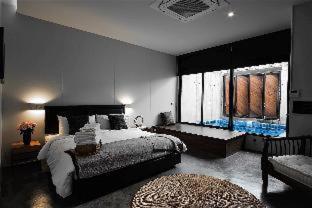 Cherlock hotel - 3