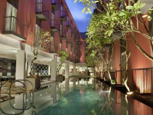 Kampi Hotel Legian - 9
