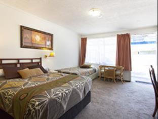 Raceways Motel - 5