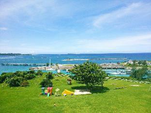 Marine Piazza Okinawa - Motobu - 1