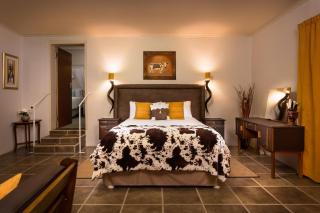 Hillside Guest House - 0