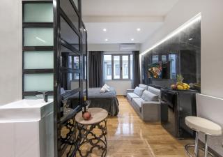 The Monastiraki Metro Lux Suite! - 5