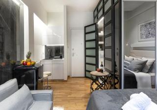 The Monastiraki Metro Lux Suite! - 7