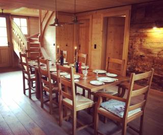 Boutique Chalet Panoramic Views Hot Tub - 1