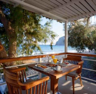 Alesahne Beach Hotel - Kamari - 5