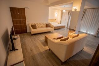 CITY HOTEL - Ferizaj - 1