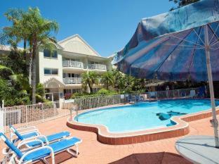 Surfers Tradewinds - 8