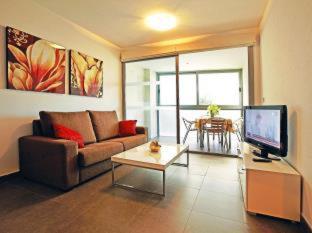 Aparthotel Diamant Blue - Playas de Orihuela - 3