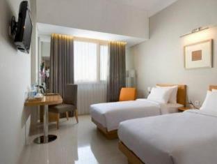 The Capital Hotel Surabaya - Surabaya - 4