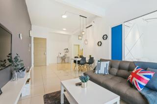 Puchong Skypod Residence, 1-5 pax with Balcony Unit, Walking Distance to IOI Mall, 10min Drive to Sunway - 1