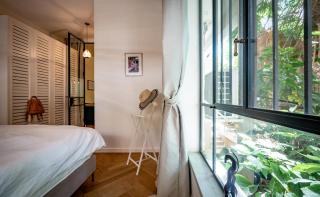 VELLER Olifant - Tel Aviv - 3