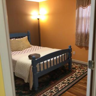 Beautiful Room near JFK and close to LaGuardia Airports - Laurelton - 2
