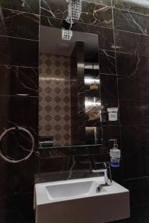 Volos Center Luxury Home 2 Baths Free Parking - 1