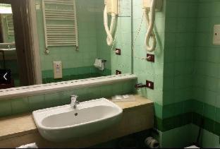 Hotel Maxim - 2