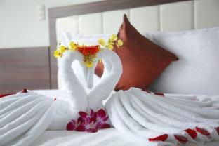 Rich Hotel - 7