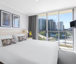 Oaks Brisbane Lexicon Suites - 1