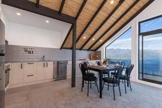 Modern, Plush & Picturesque - Brand New Townhouse - Queenstown - 7