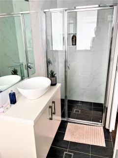 Revesby New Self Contained Granny Flat - Revesby - 6