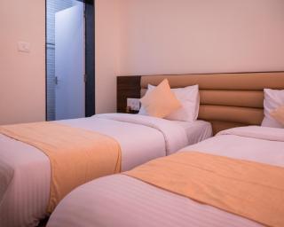 Hotel Sharda Residency - Mangalore - 9