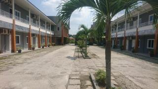 Liberty Homestay - Parit - 9