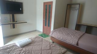 Liberty Homestay - Parit - 6