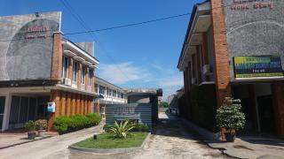 Liberty Homestay - Parit - 4