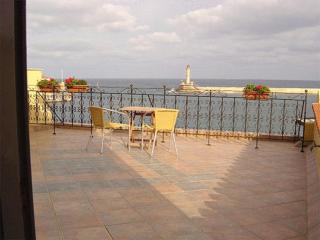 Belmondo Hotel - Chania - 1