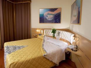Best Western Hotel Tre Torri - 8