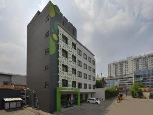 Zodiak MT Haryono by KAGUM Hotels - Giacarta - 5