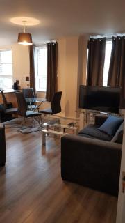 Atlantic Mansions 2 Bedroom Split Level Apartment - 0