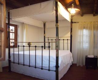 Elpida's Stone Houses - 3