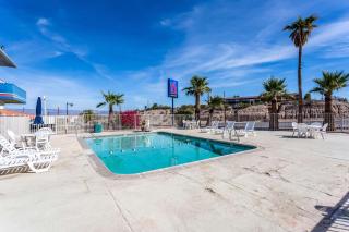Motel 6-Needles, CA - 6