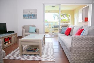 Eden Blue 2 Bedrooms & Pool - 4