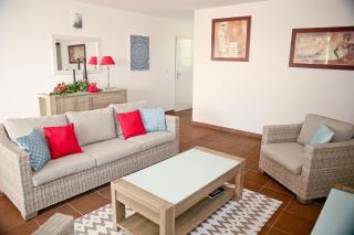 Eden Blue 2 Bedrooms & Pool - 3