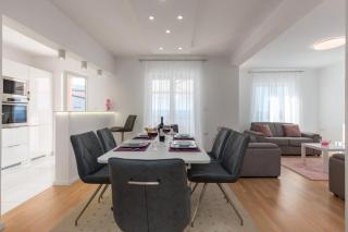 Apartmani Nicol - Crikvenica - 0