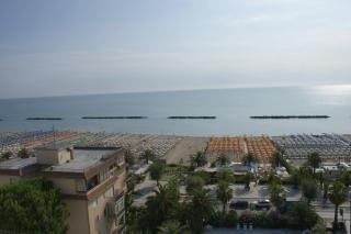 Condominio International - San Benedetto del Tronto - 9