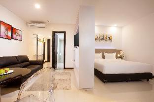 Verse Hotel Cirebon - 6
