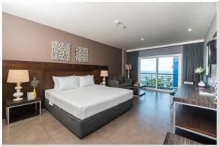 Sea Me Spring Hotel - Pattaya - 1