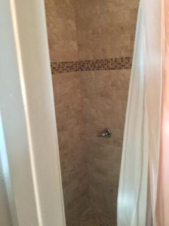 Beautiful Room near JFK and close to LaGuardia Airports - Laurelton - 4