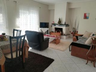 2nd Floor Apartment In Volos - Volos - 5