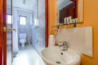 Javilla Eagles Safari Guest house - 3