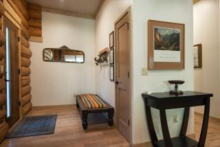 38 The Mini Cabin - Wawona - 9