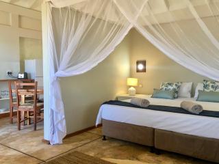 Musica do Mar Beach Front Apartments, Ocean View - 2