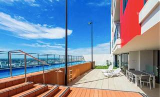 LOCATION LOCATION CITY VIEWS NETFLIX WIFI WINE - Perth - 2