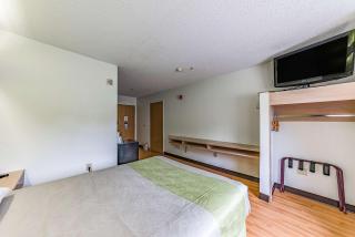 Motel 6-Charlotte, NC - University - Charlotte - 1