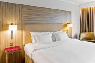 Radisson Blu Manchester Airport - Hale - 4