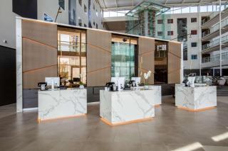 Radisson Blu Hotel London Stansted Airport - Stansted Mountfitchet - 1
